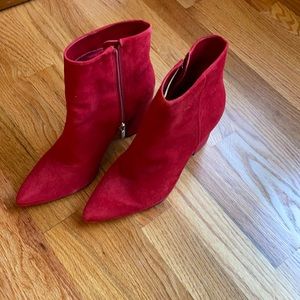 Vince Camuto Red, suede boots!